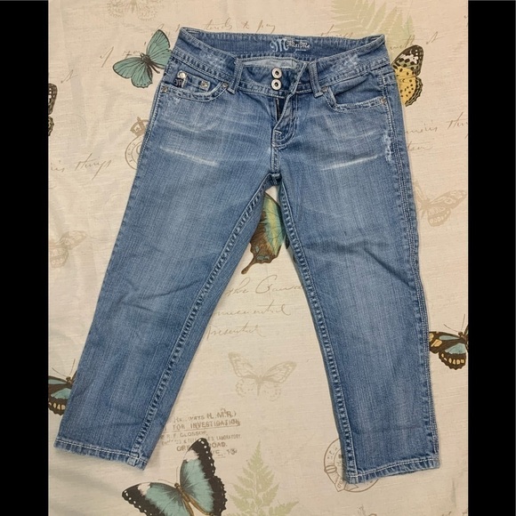 Miss me denim Capri - Picture 2 of 8